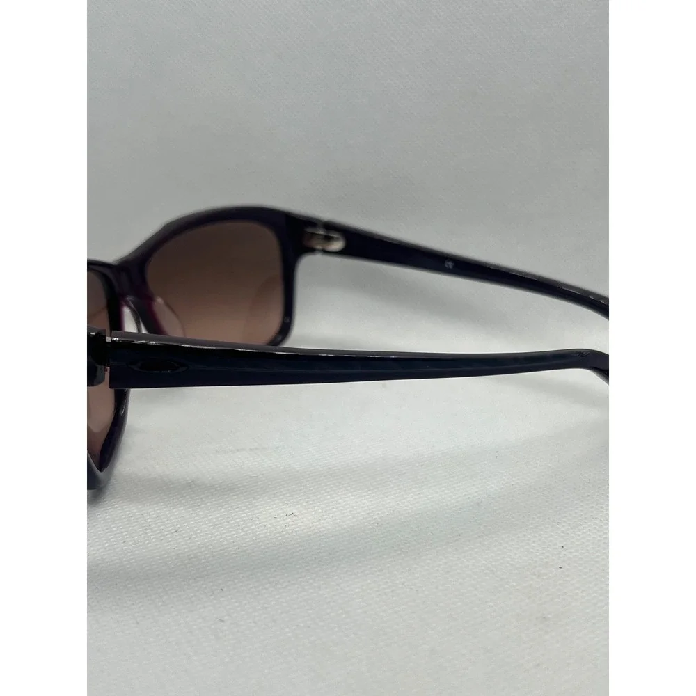 Oakley confront sunglasses